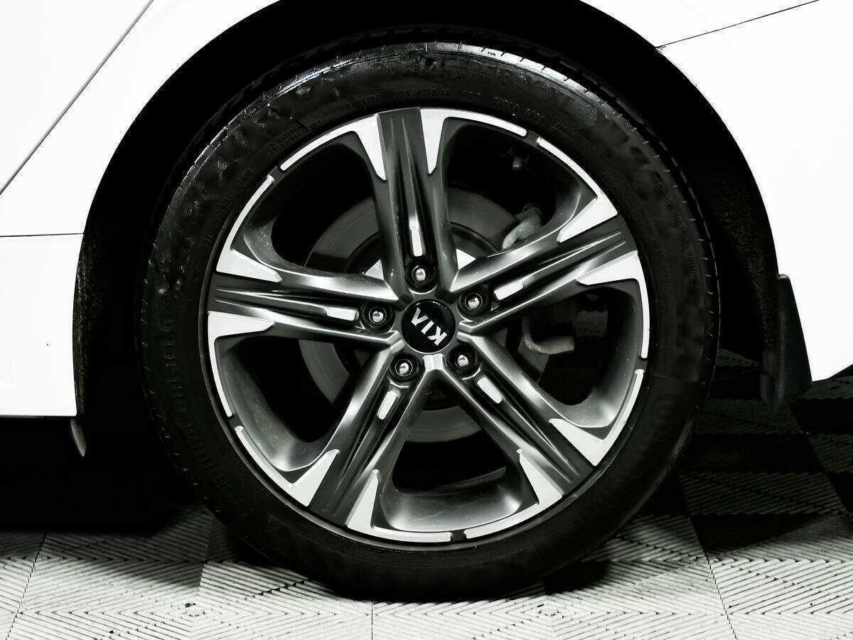 Kia K5 б/у, 2021, Автоматическая. Фото: #13