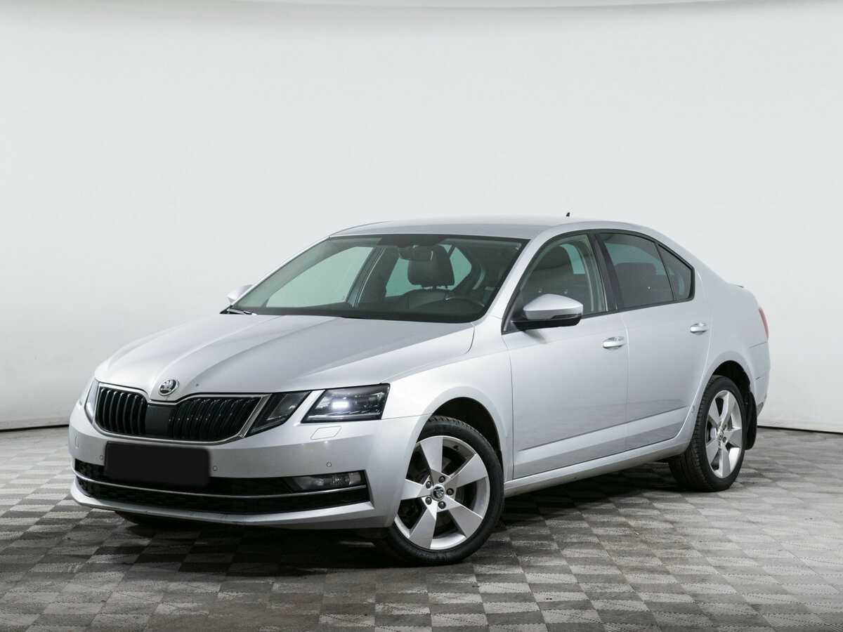 Skoda Octavia б/у, 2018, Роботизированная. Посмотреть фото