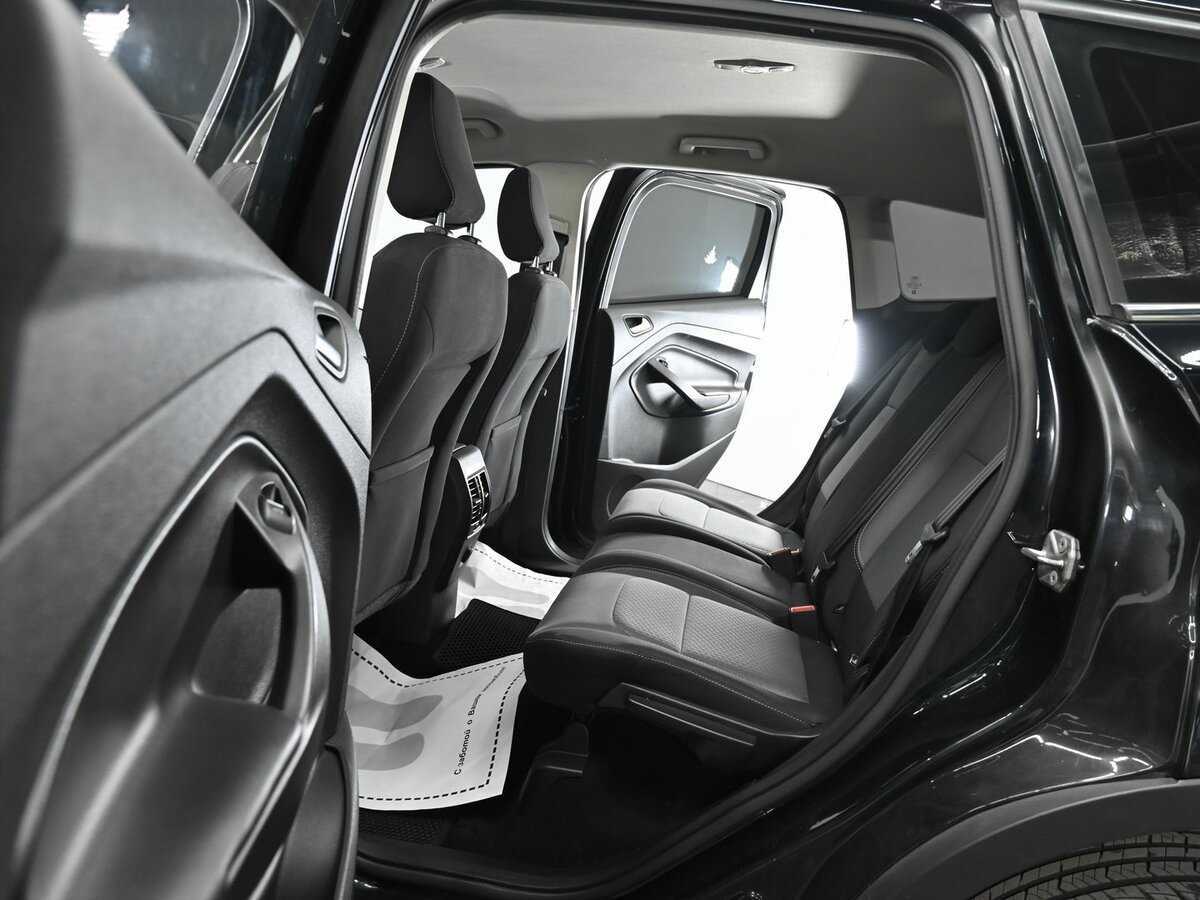 Ford Kuga б/у, 2017, Автоматическая. Фото: #13