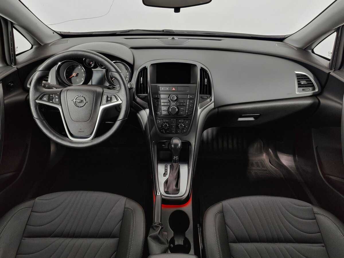 Opel Astra б/у, 2014, Автоматическая. Фото: #11
