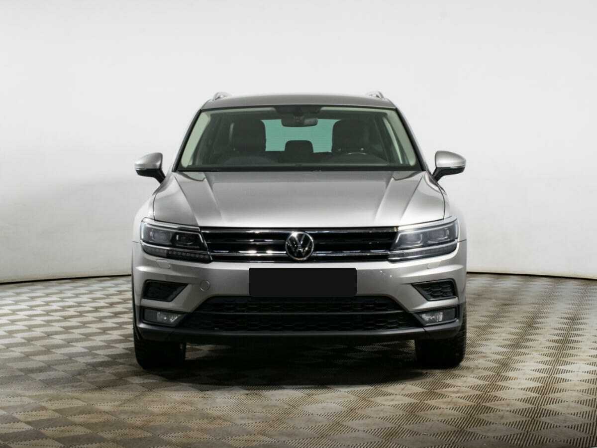 Volkswagen Tiguan б/у, 2018, Роботизированная. Фото: #1