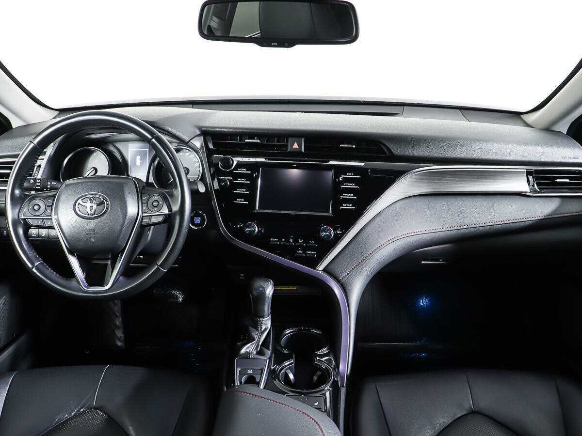 Toyota Camry б/у, 2020, Автоматическая. Фото: #10