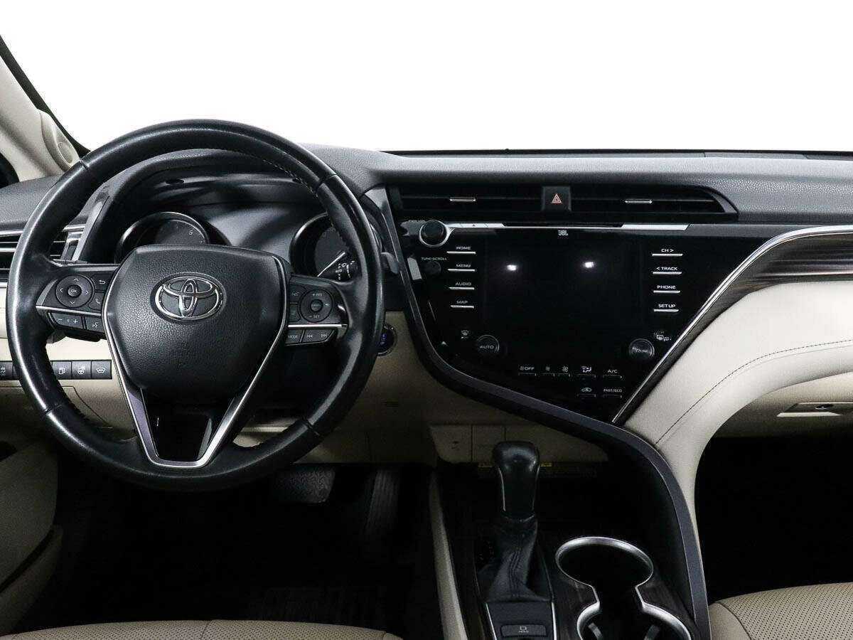 Toyota Camry б/у, 2018, Автоматическая. Фото: #9