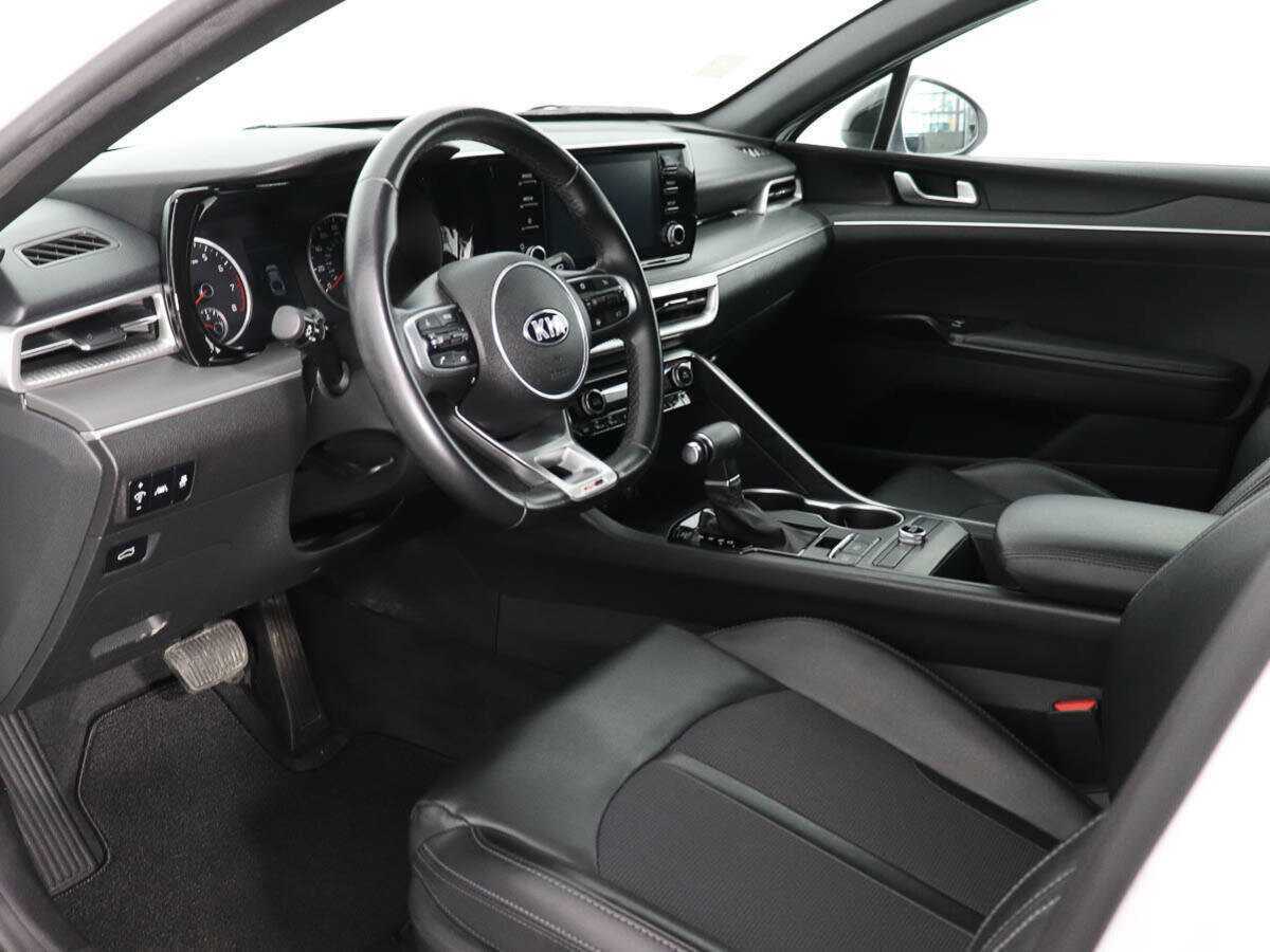 Kia K5 б/у, 2021, Автоматическая. Фото: #9