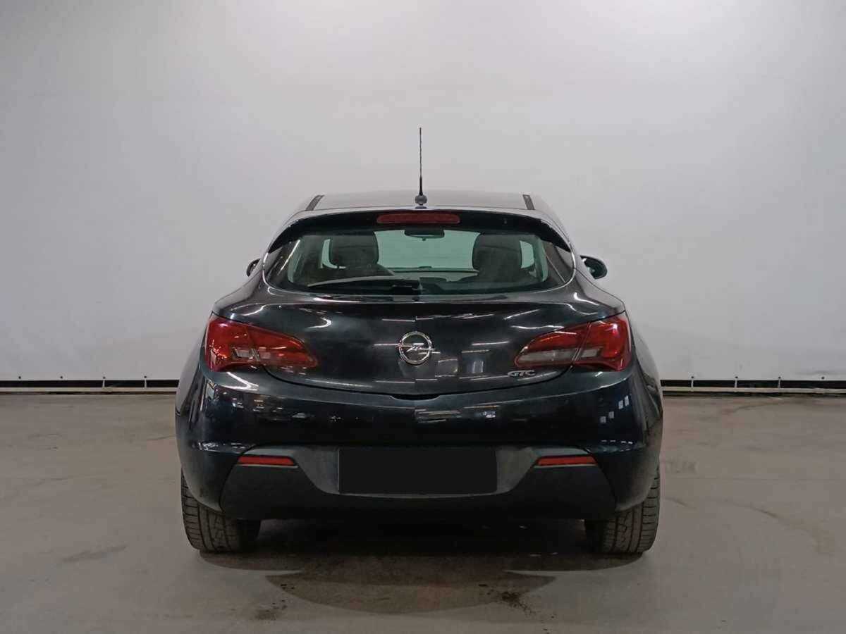 Opel Astra б/у, 2012, Механическая. Фото: #5