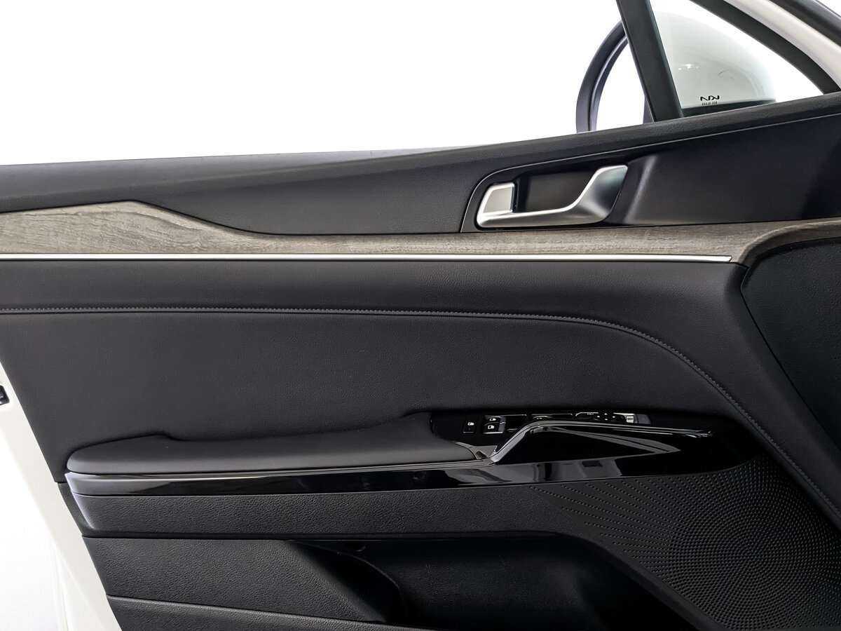 Kia K5 б/у, 2021, Автоматическая. Фото: #16