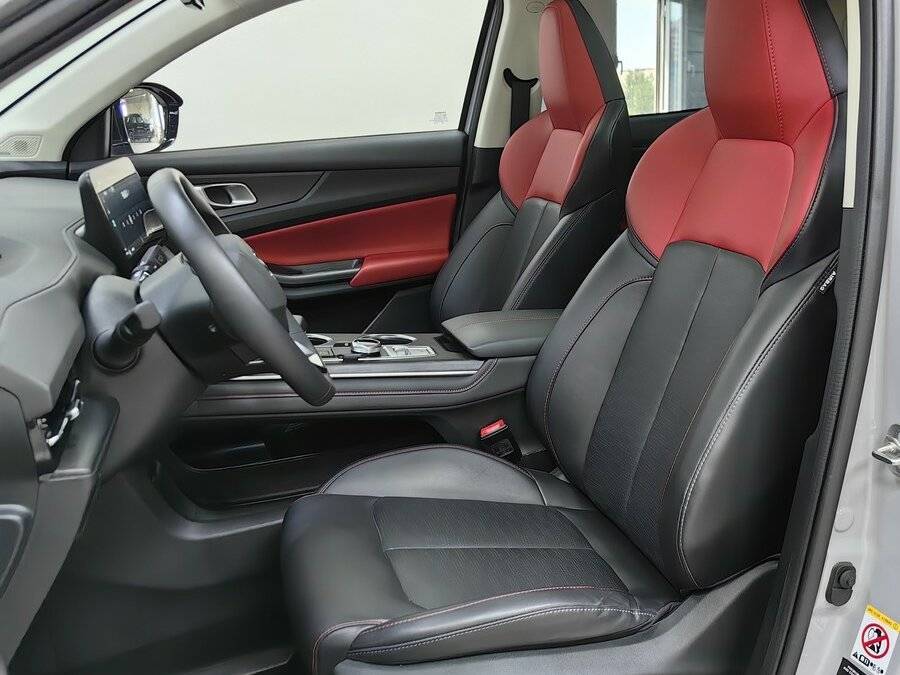 Changan UNI-S (CS55 Plus) б/у, 2024, Роботизированная. Фото: #5