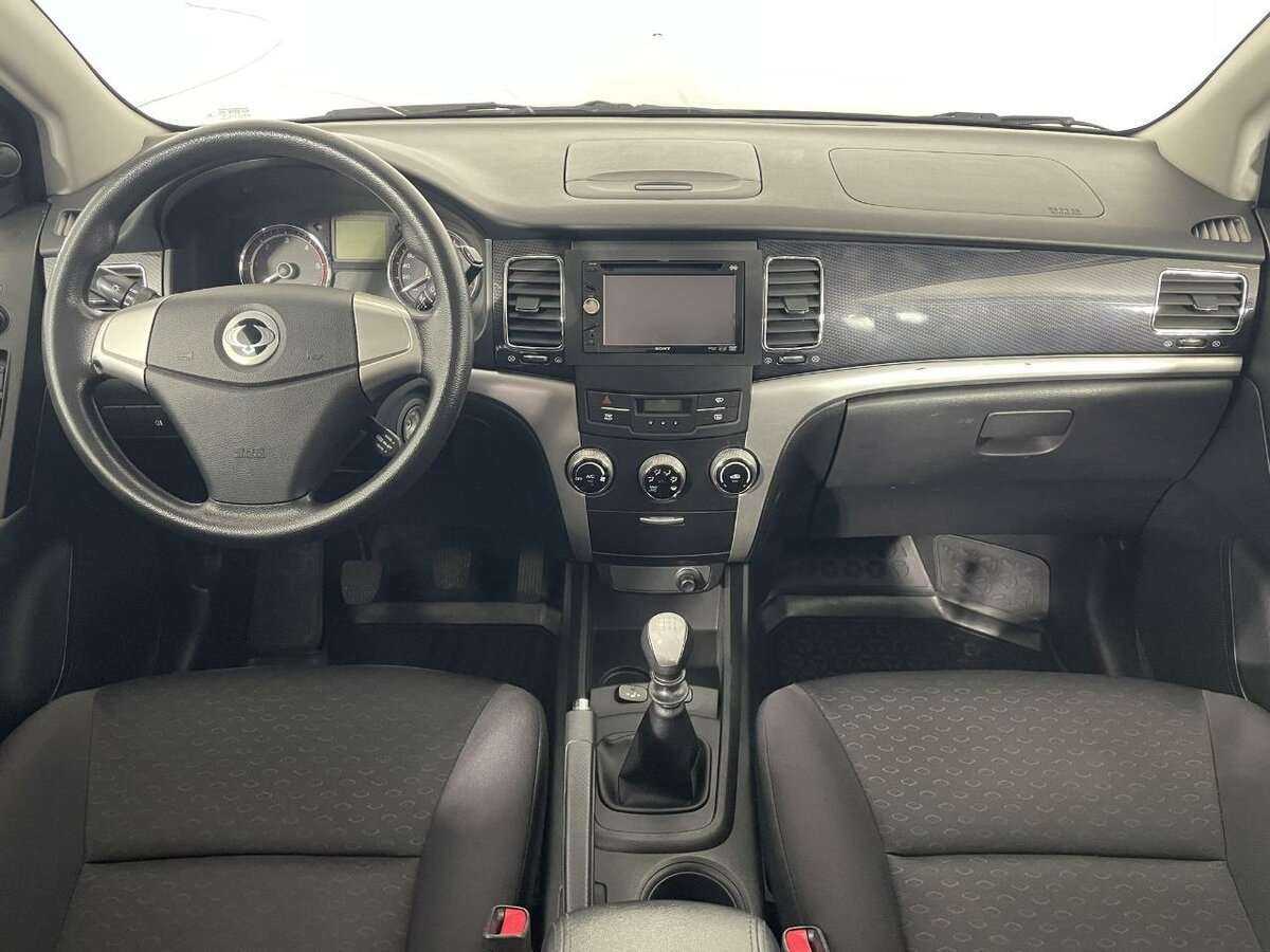 SsangYong Actyon б/у, 2012, Механическая. Фото: #6