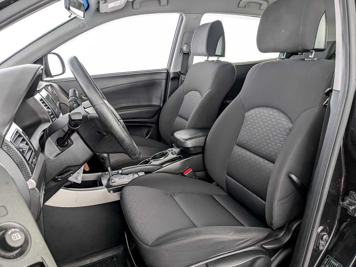 SsangYong Actyon б/у, 2013, Автоматическая. Фото: #19