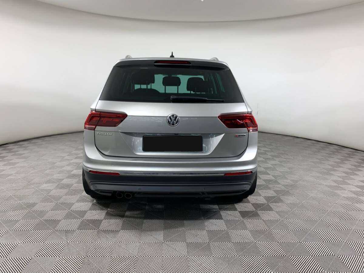 Volkswagen Tiguan б/у, 2018, Роботизированная. Фото: #4