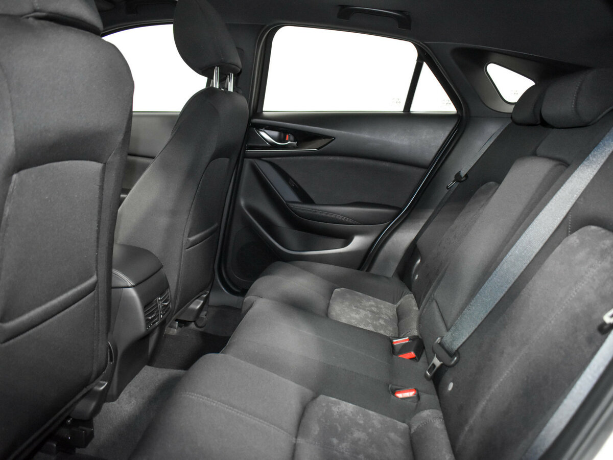 Mazda CX-4 б/у, 2022, Автоматическая. Фото: #10