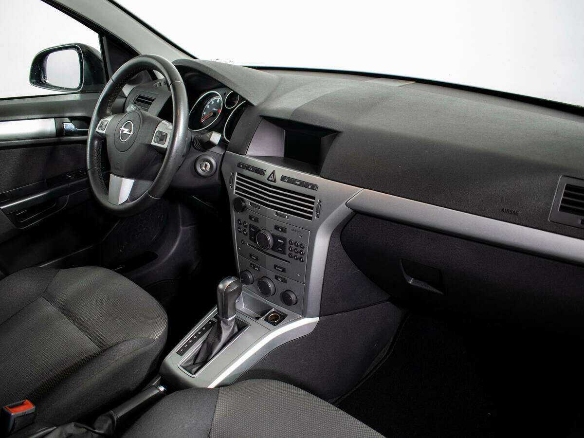 Opel Astra б/у, 2014, Автоматическая. Фото: #6