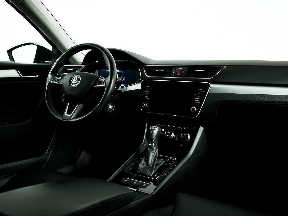 Skoda Superb б/у, 2019, Роботизированная. Фото: #8