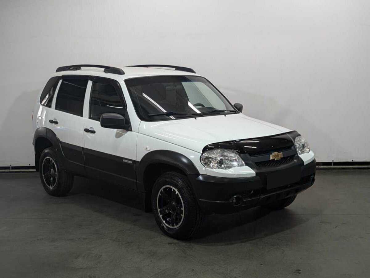 Chevrolet Niva б/у, 2018, Механическая. Фото: #2