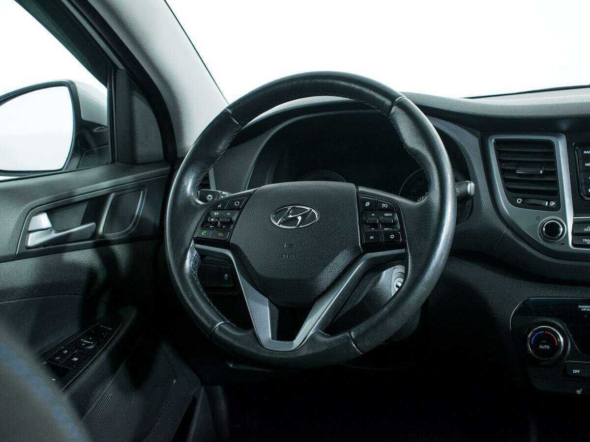 Hyundai Tucson б/у, 2016, Роботизированная. Фото: #13