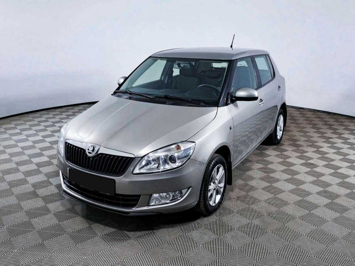 Skoda Fabia б/у, 2013, Механическая. Посмотреть фото