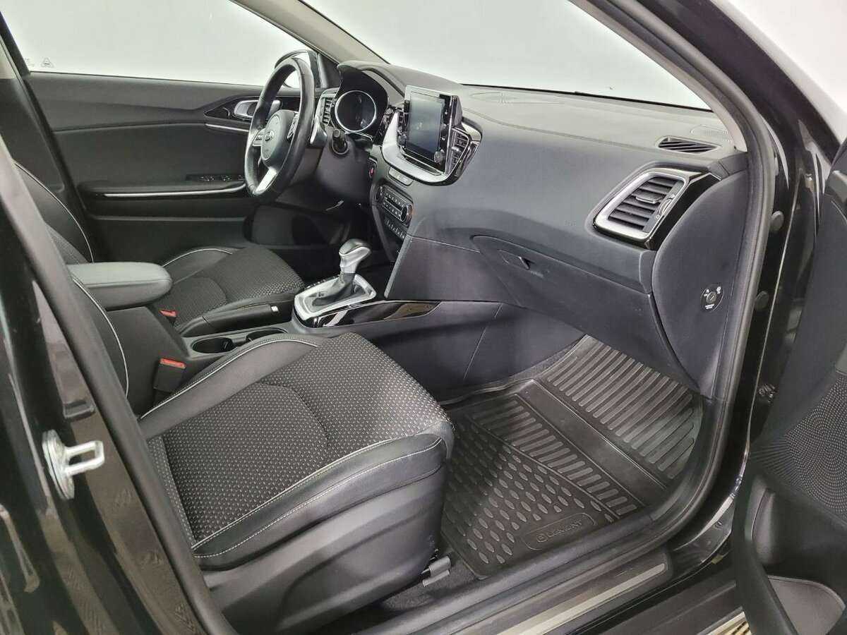 Kia XCeed б/у, 2021, Роботизированная. Фото: #12