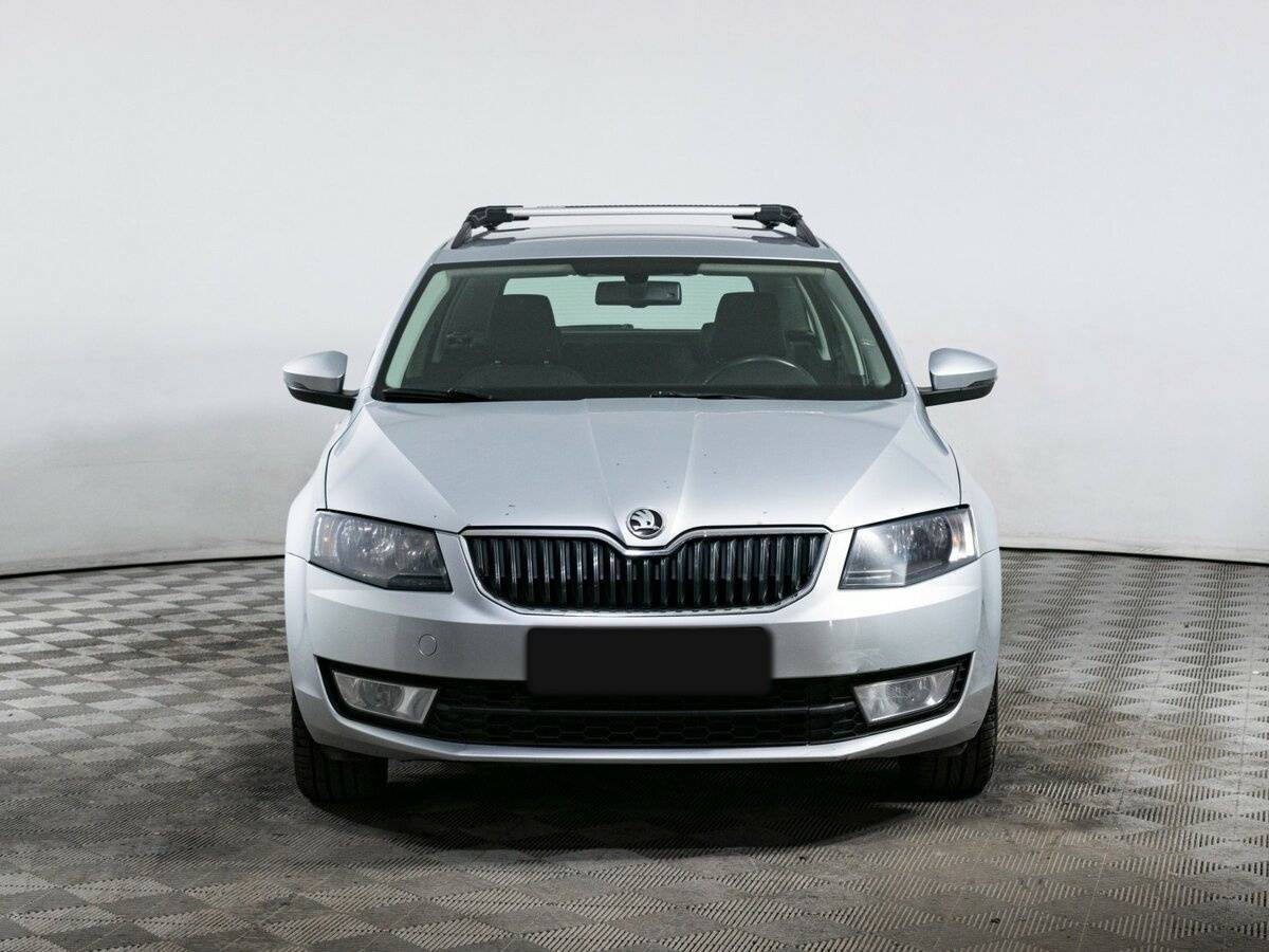Skoda Octavia б/у, 2015, Роботизированная. Фото: #1