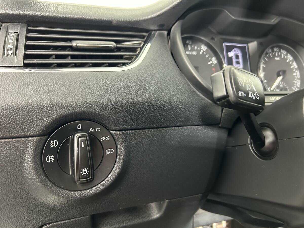 Skoda Octavia б/у, 2014, Роботизированная. Фото: #8