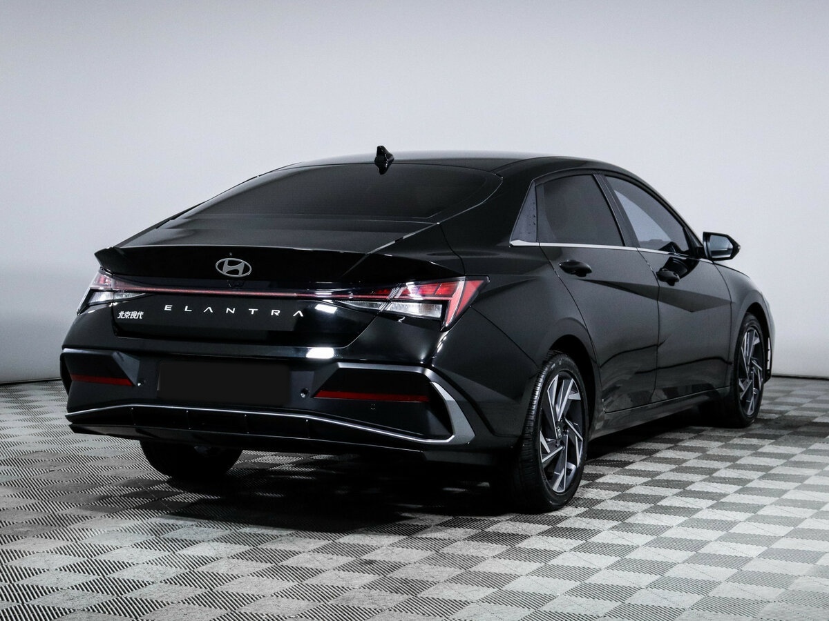 Hyundai Elantra б/у, 2024, Вариатор. Фото: #4