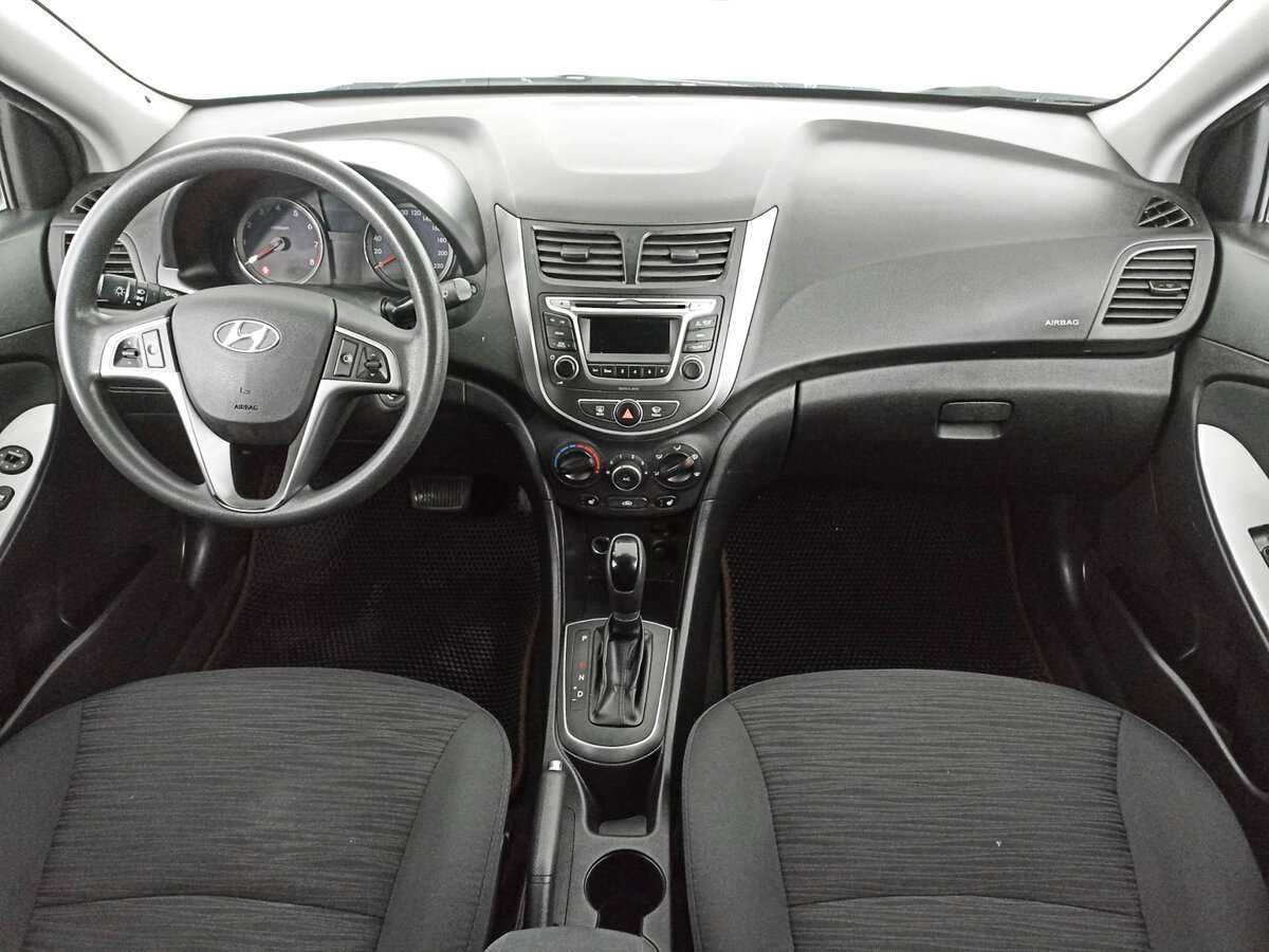 Hyundai Solaris б/у, 2015, Автоматическая. Фото: #13