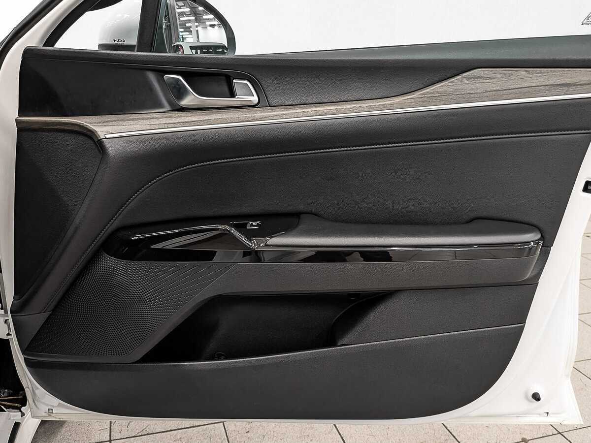 Kia K5 б/у, 2022, Автоматическая. Фото: #22