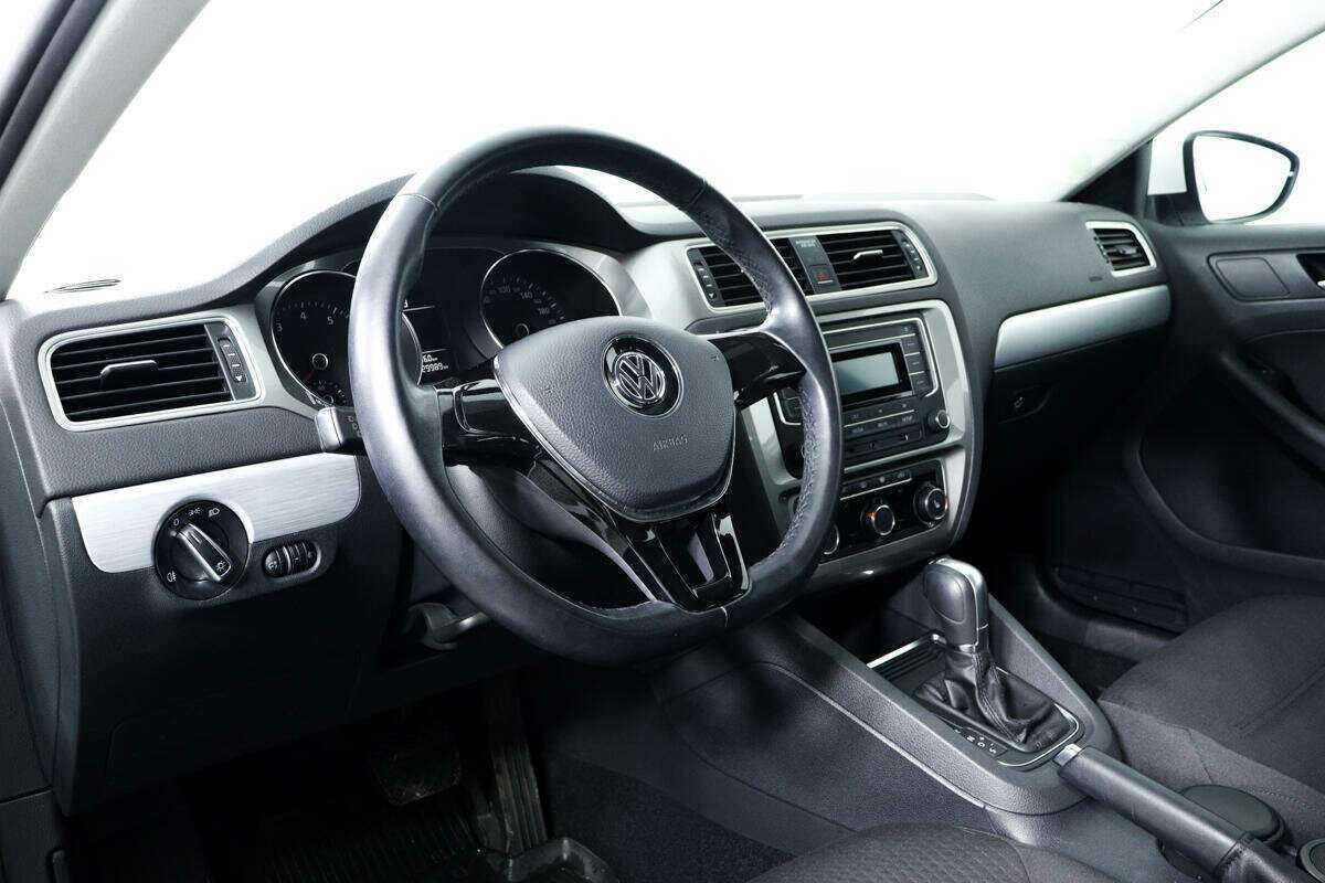 Volkswagen Jetta б/у, 2018, Роботизированная. Фото: #12