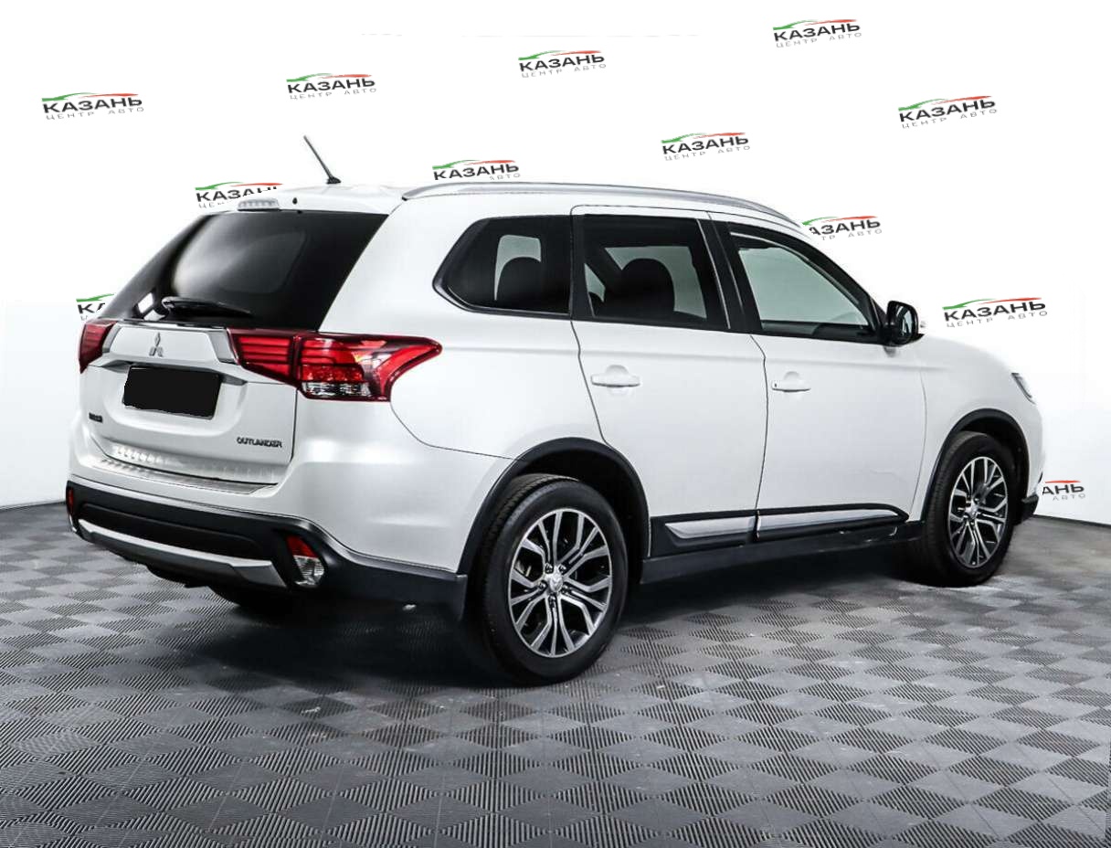 Митсубиши Оутлэндер б/у, 2016, Вариатор. Фото: #3