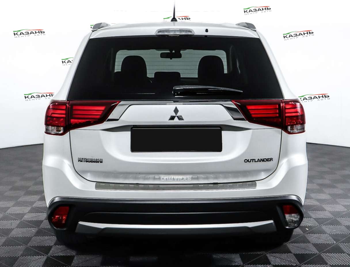 Митсубиши Оутлэндер б/у, 2016, Вариатор. Фото: #4