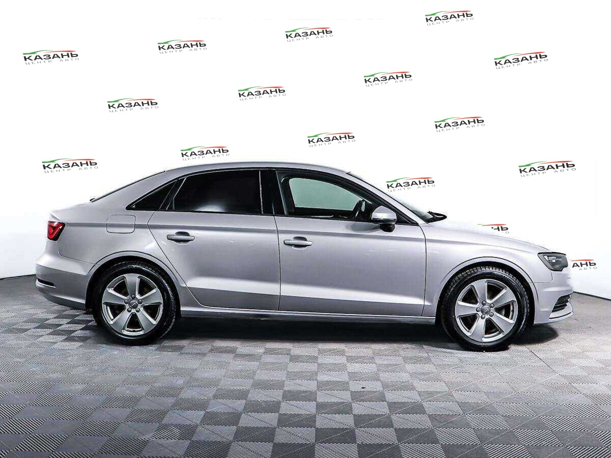 Audi A3 б/у, 2015, Роботизированная. Фото: #2