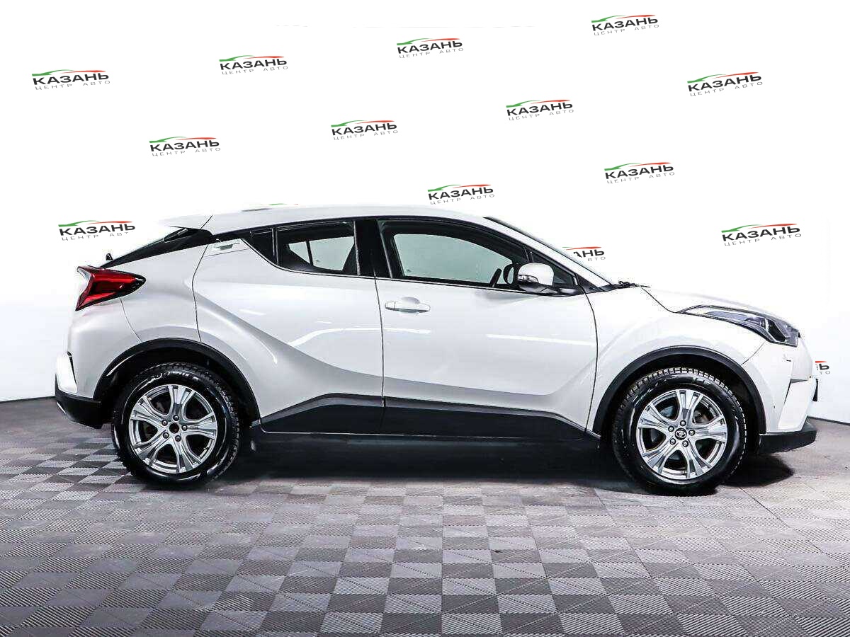 Toyota C-HR б/у, 2019, Вариатор. Фото: #3
