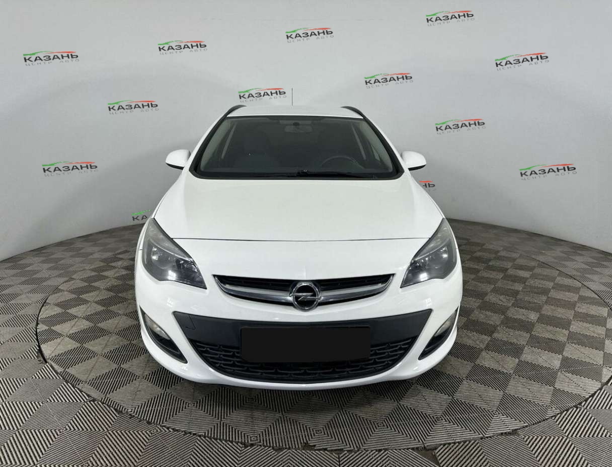 Опель Астра б/у, 2013, Автоматическая. Фото: #1