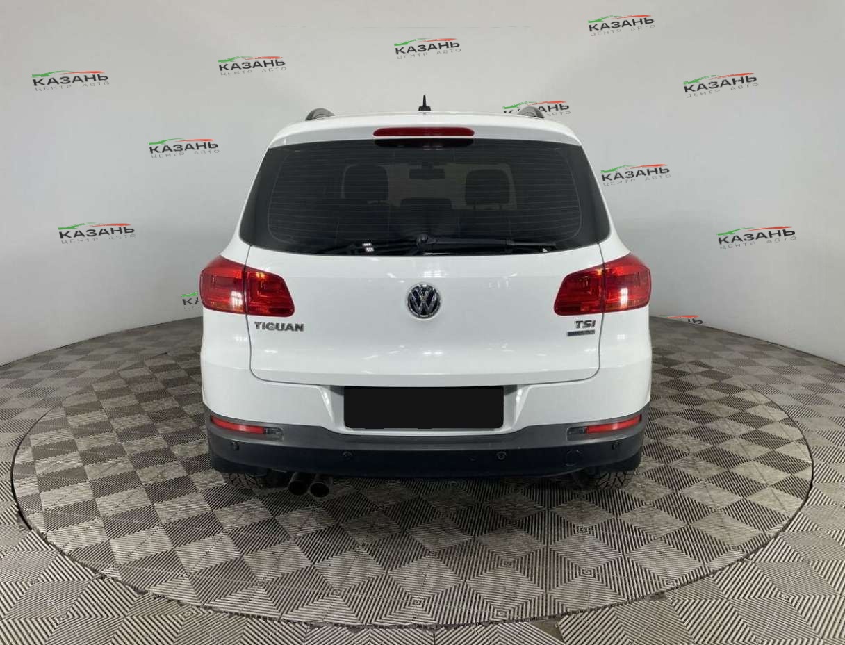 Фольксваген Тигуан б/у, 2014, Механическая. Фото: #2