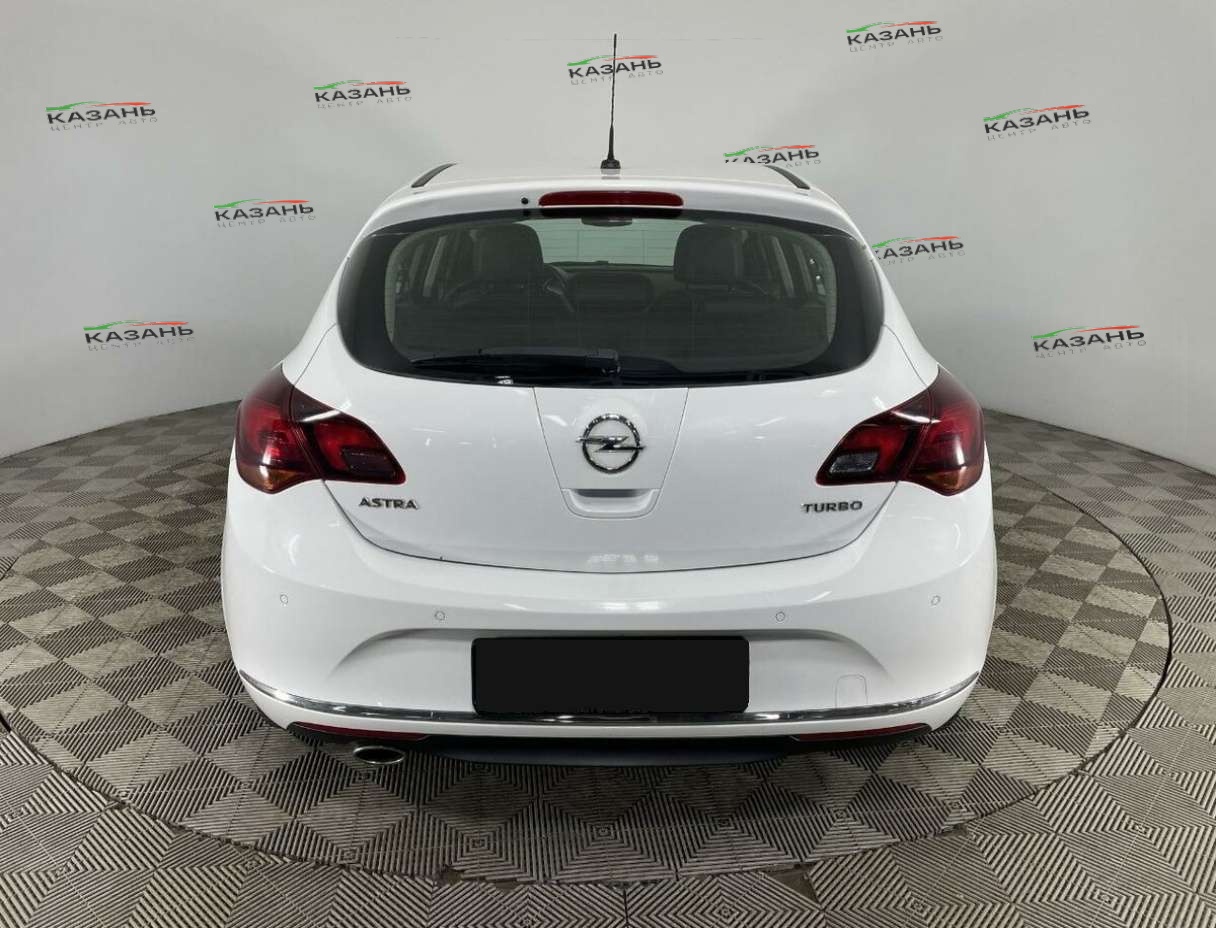 Опель Астра б/у, 2013, Автоматическая. Фото: #2