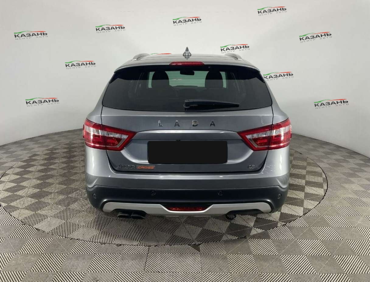 Лада (ВАЗ) Веста б/у, 2018, Механическая. Фото: #2