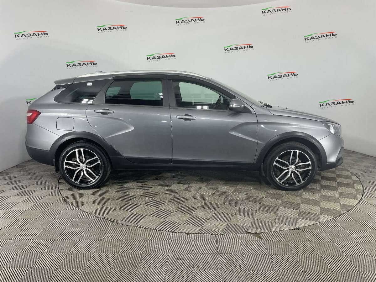 Лада (ВАЗ) Веста б/у, 2018, Механическая. Фото: #3