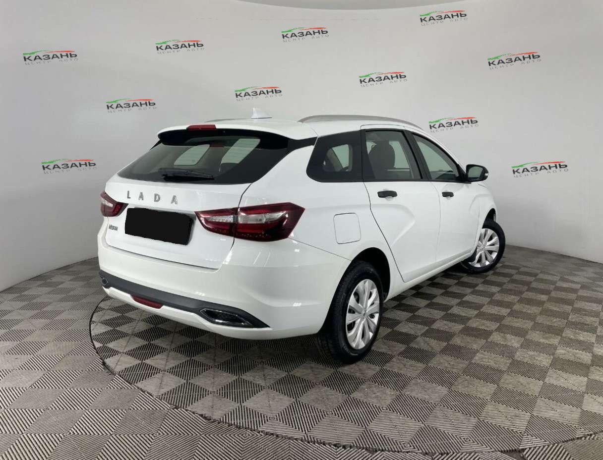 Лада (ВАЗ) Веста б/у, 2023, Механическая. Фото: #5