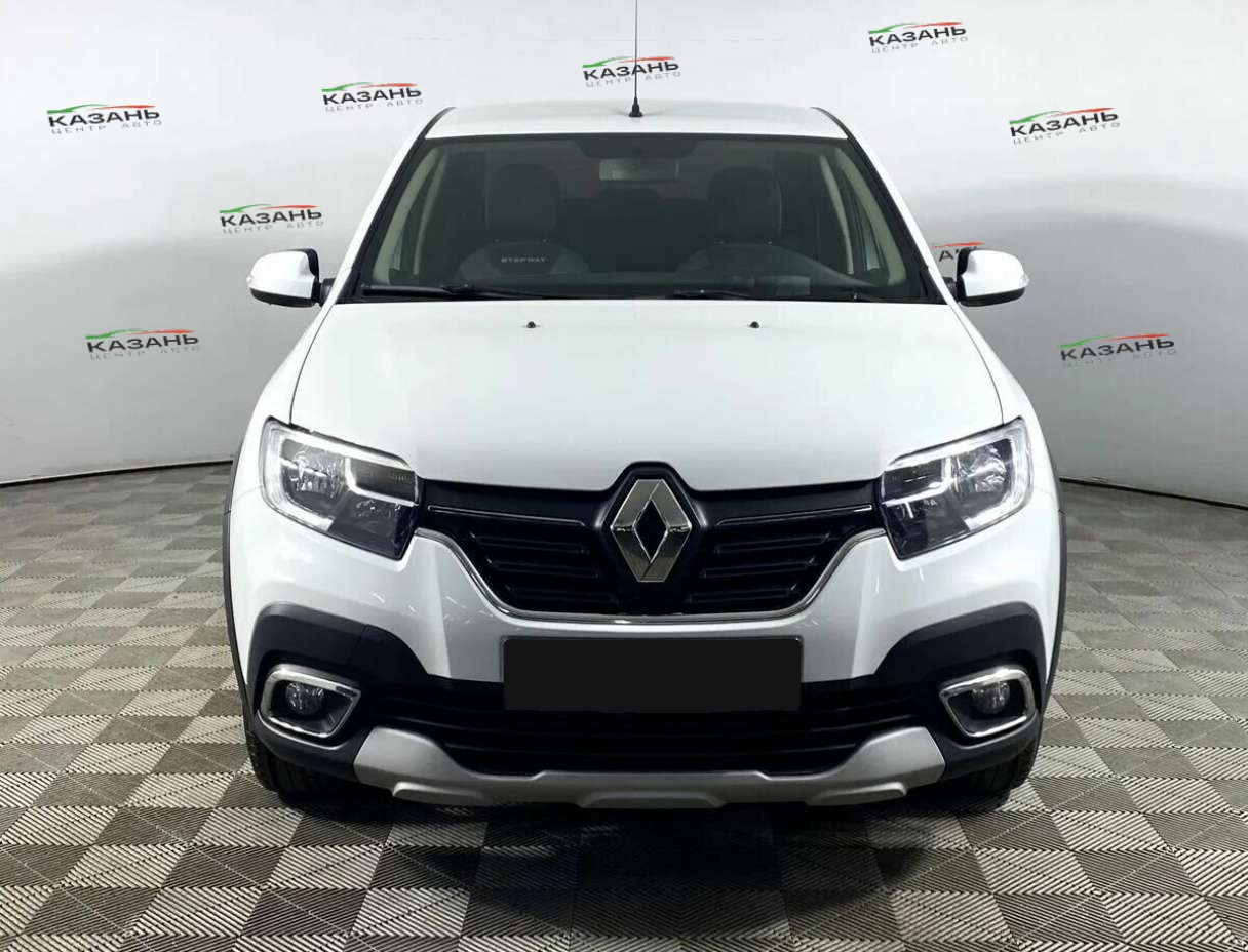 Рено Логан б/у, 2021, Механическая. Фото: #1