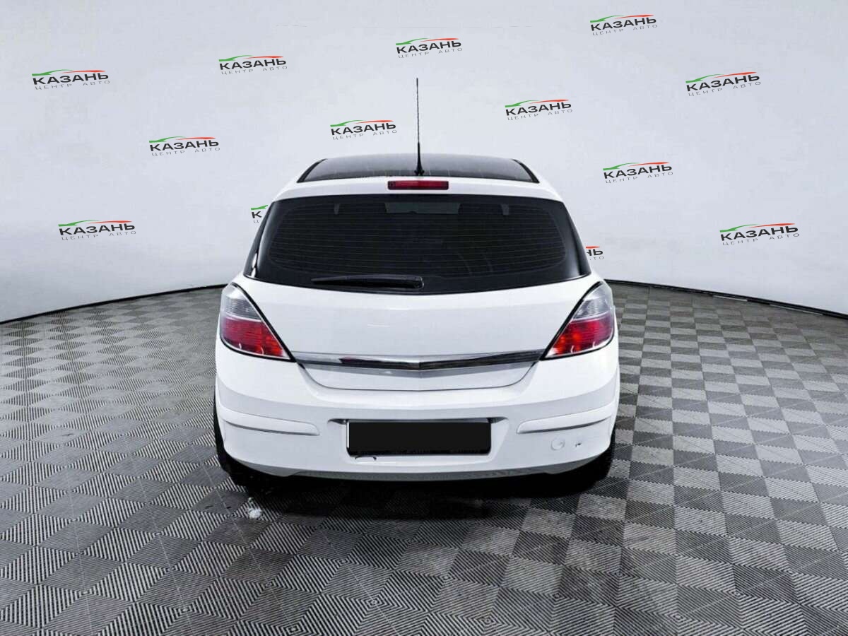 Опель Астра б/у, 2012, Механическая. Фото: #4