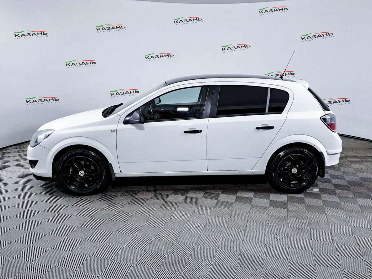 Опель Астра б/у, 2012, Механическая. Фото: #7