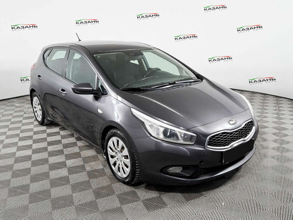 Киа Сид б/у, 2013, Механическая. Фото: #2