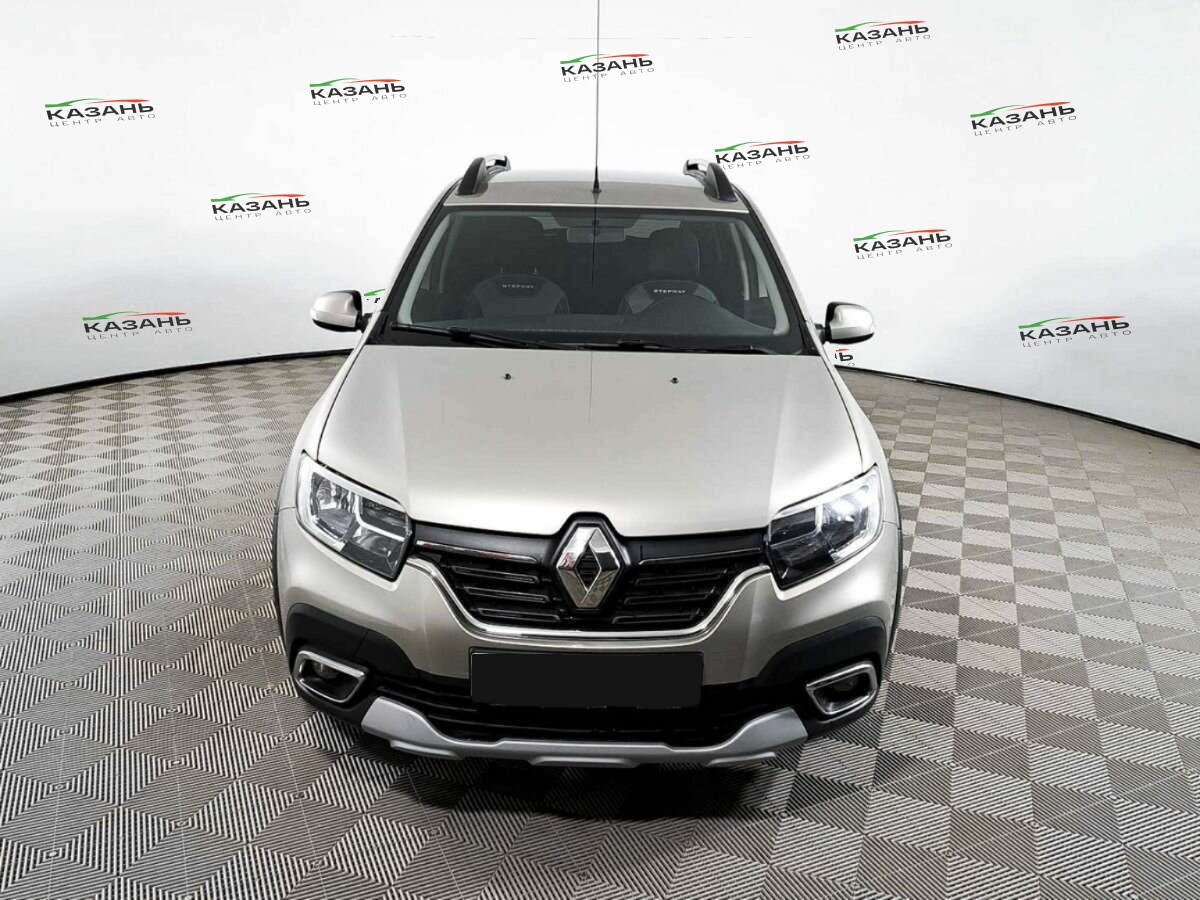 Рено Сандеро б/у, 2021, Механическая. Фото: #1