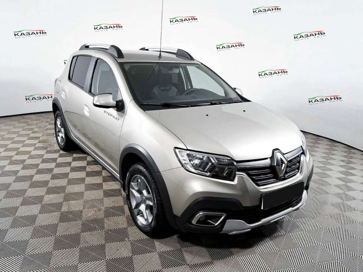 Рено Сандеро б/у, 2021, Механическая. Фото: #2