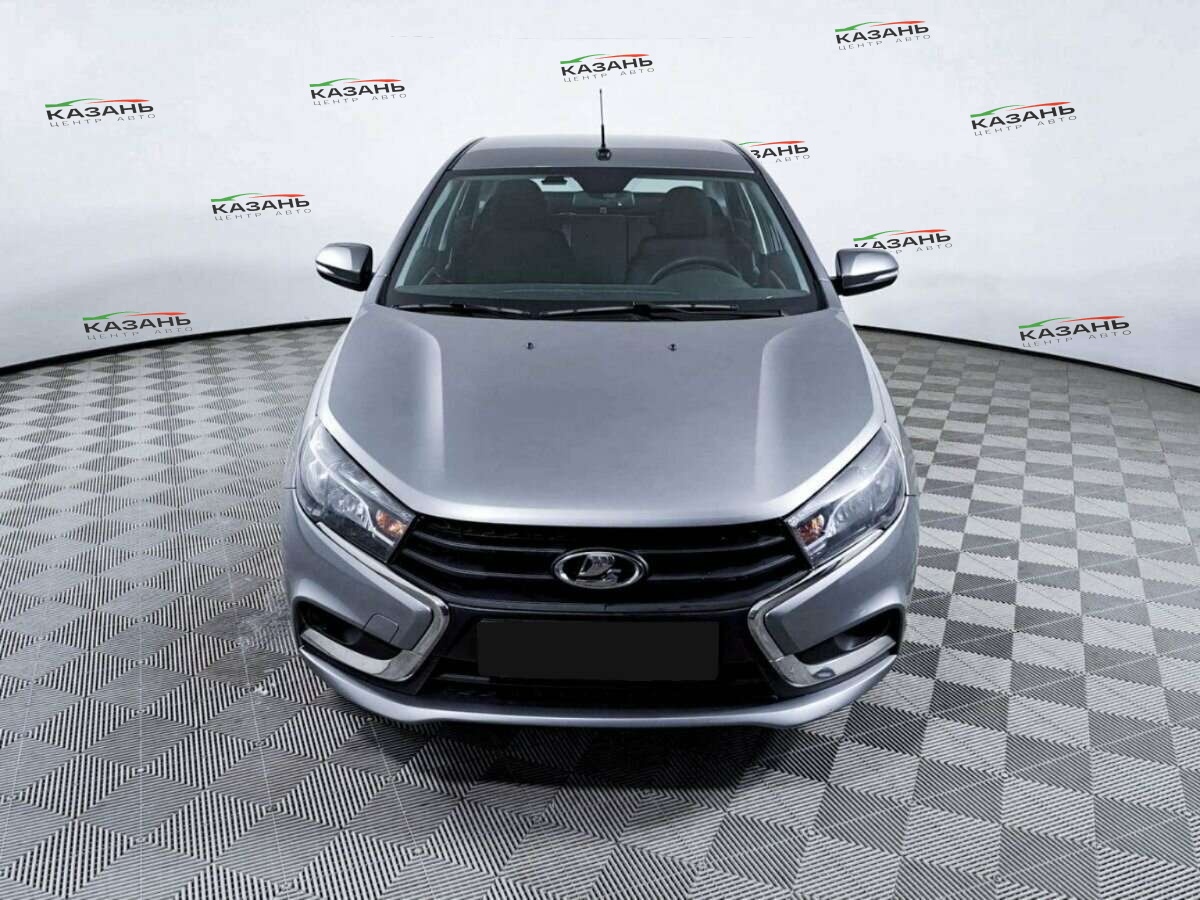 Лада (ВАЗ) Веста б/у, 2020, Механическая. Фото: #1