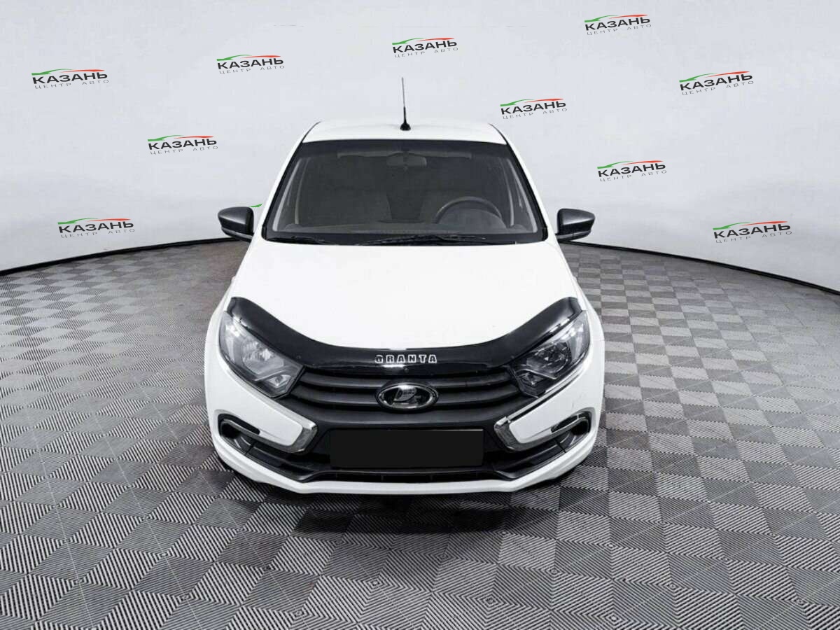 Лада (ВАЗ) Гранта б/у, 2018, Механическая. Фото: #1