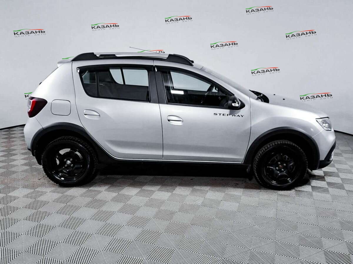 Рено Сандеро б/у, 2022, Вариатор. Фото: #3