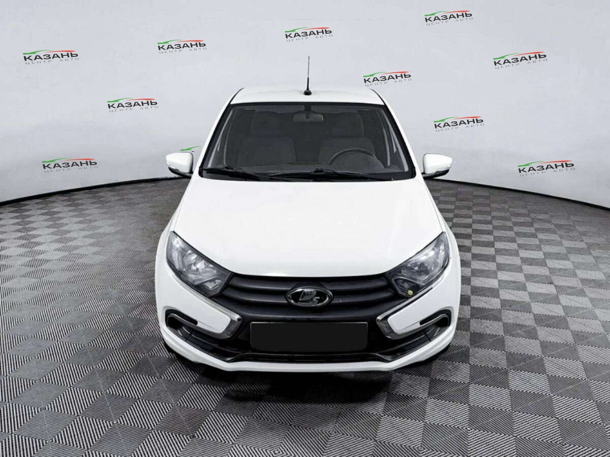 Лада (ВАЗ) Гранта б/у, 2020, Механическая. Фото: #1