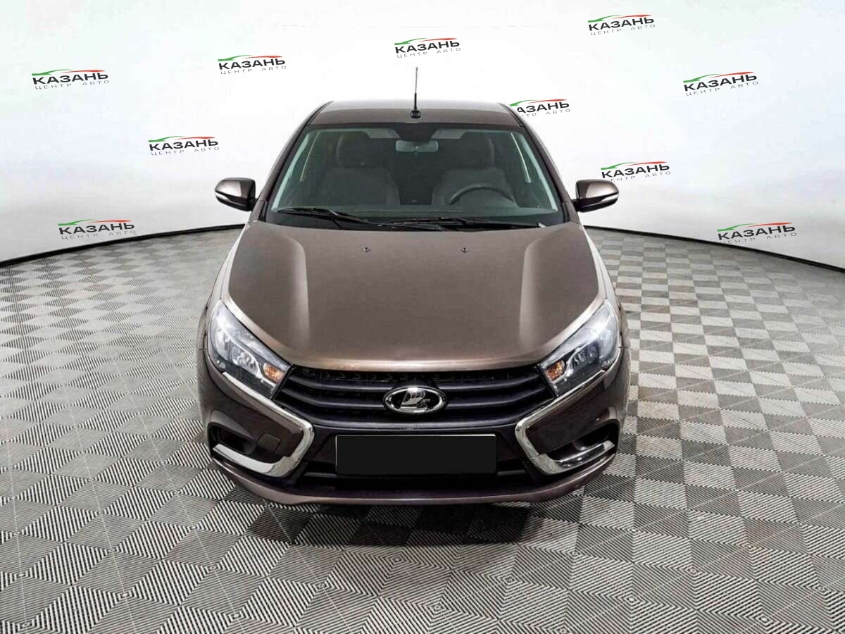 Лада (ВАЗ) Веста б/у, 2018, Механическая. Фото: #1