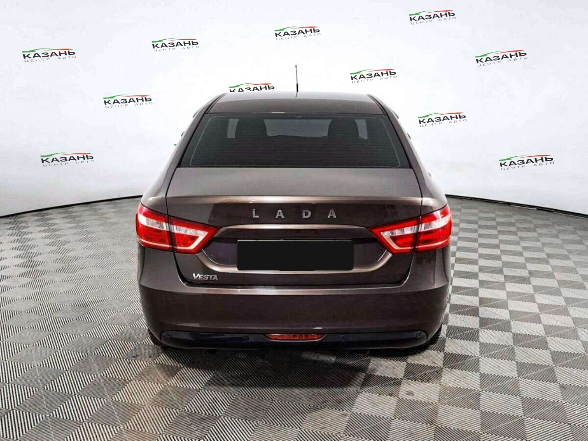 Лада (ВАЗ) Веста б/у, 2018, Механическая. Фото: #4