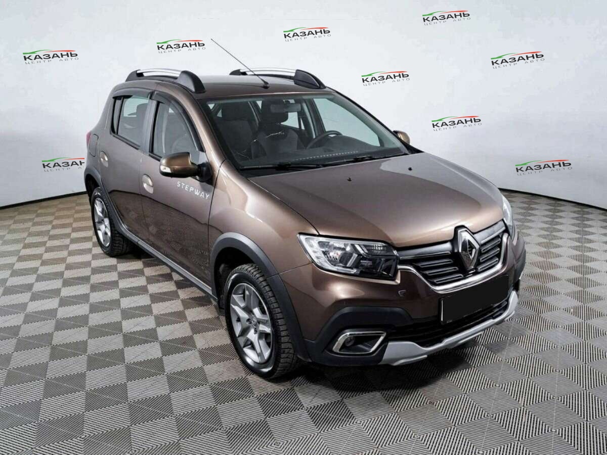 Рено Сандеро б/у, 2020, Механическая. Фото: #2